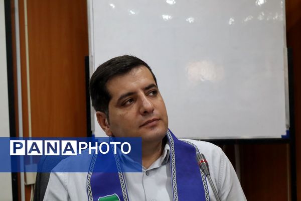 نشست شورای برنامه‌ریزی و هم‌اندیشی سازمان دانش‌آموزی استان لرستان