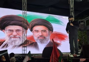 ایران قلب جهان است