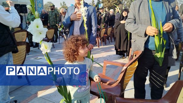 آیین گلباران مزار شهدای امامزاده محمد کرج