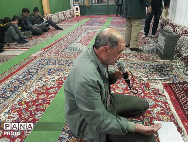  مراسم احیا در شب بیست و سوم قدر در مسجد ابوالفضلی 