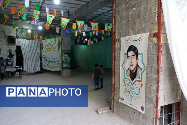 یادواره سادات شهید و چهلم شهدای خدمت در قم