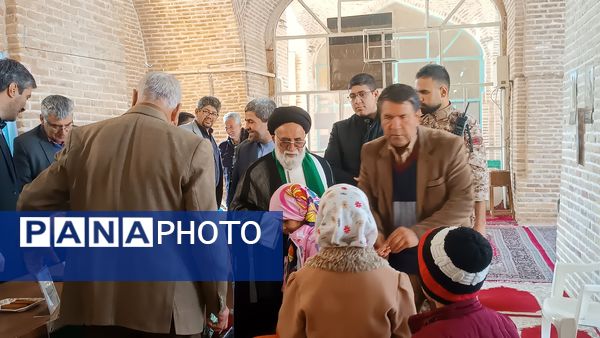 میز خدمت اداره‌های نیشابور در نماز جمعه