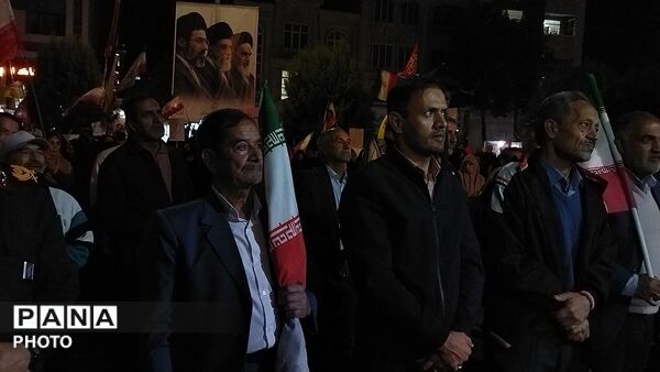 دویست و سی و یک شب مقاومت در بلوار فضل نیشابور 
