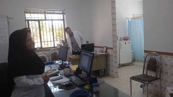 تبریک روز پرستار به کارکنان درمانگاه و خانه بهداشت روستای فدافن 