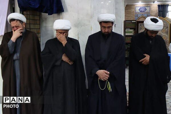 گرامیداشت اربعین رهبر شهید انقلاب و شهدای جنگ رمضان در نماز جمعه باقرشهر و کهریزک 