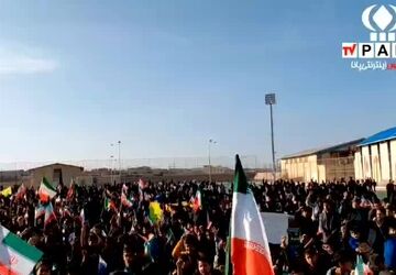 اجتماع عظیم دانش آموزان در سوگ شهادت رهبر انقلاب اسلامی