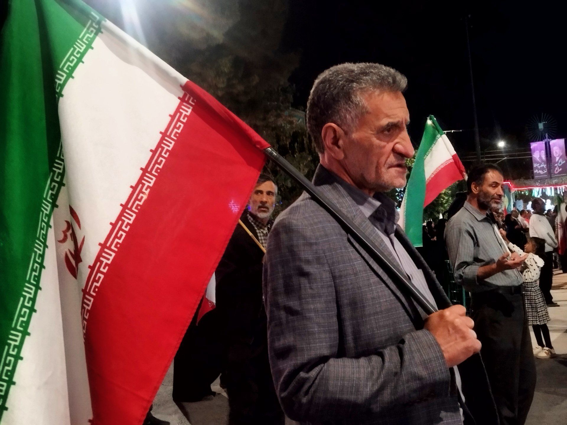 صد و نود و نهمین شب از دفترچه خاطرات مردمان نیشابور در تجمعات