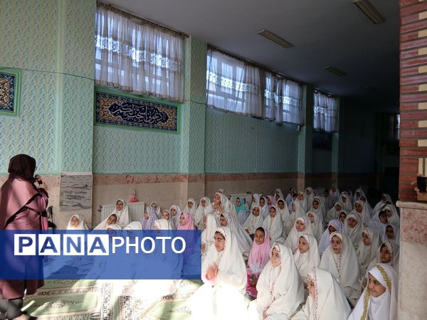 جشن تکلیف دانش‌آموزان دبستان شهدای غزه ناحیه ۲ کرج