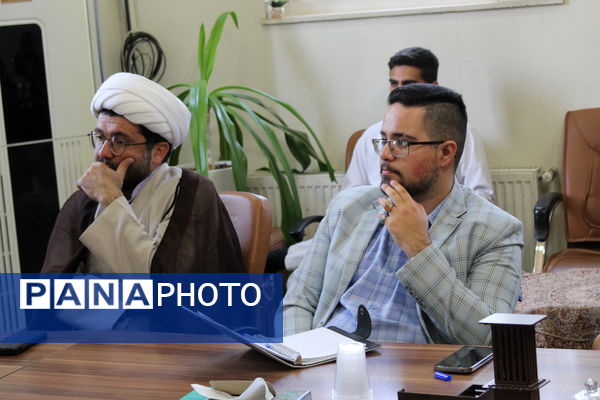 نشست مدیران اعتکاف دانش‌آموزی یزد