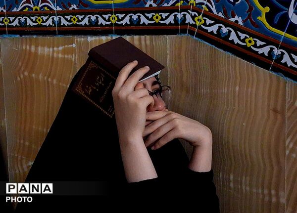 در آرامگاه امامزاده سید حمزه ندای الهی العفو طنین انداز شد 