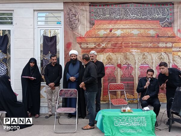 عزاداری عاشقان اهل‌بیت (ع) در کوچه پنج‌تن نیشابور 