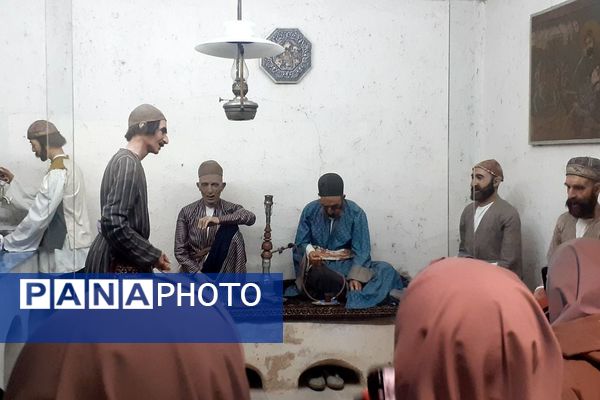 اردوی تفریحی دختران بهارستان ۲ در کاخ گلستان تهران