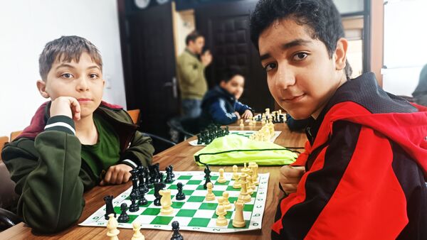 مسابقات شطرنج دانش‌آموزی در شهرستان ورامین