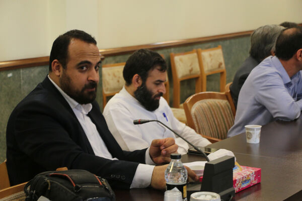 جلسه هماهنگی تشییع و خاکسپاری دو شهید گمنام دفاع مقدس در مسجد جمکران