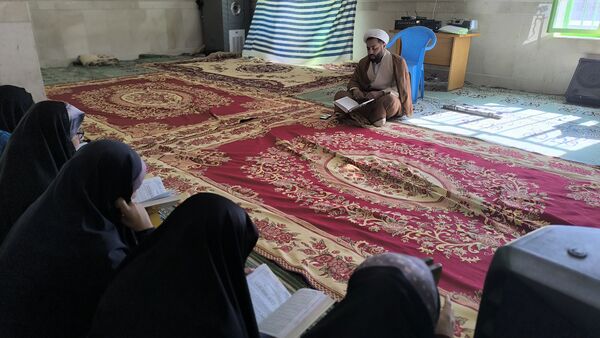 میعادگاه عاشقان در سکوت مسجد صاحب الزمان روستای شیاسی 