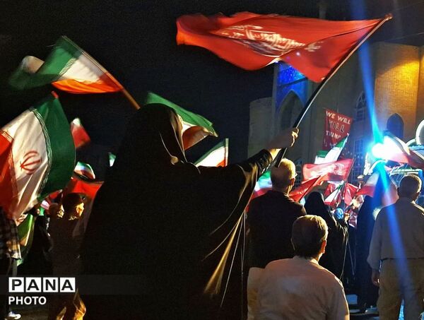 قاب شب ۱۸۷؛ اتحادیه‌ای از چهره‌های ناآشنا در دل میدان