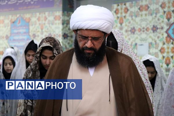 زنگ نماز با شعار «مِهر با مُهر» در مدارس سراسر شهرستان‌های استان تهران 