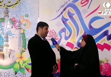 حماسه انقلاب اسلامی زنده و پویا است