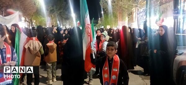 از میناب تا نیشابور؛ نوای دلدادگی در چهلمین شب عروج