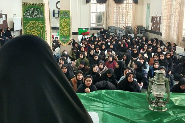 به نام فاطمه که نام مادر از او سرچشمه گرفت