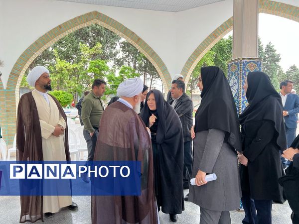 خادمین امام رضا(ع) با شهدا بیعت کردند 