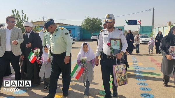 جشن شکوفه‌ها و جوانه‌ها همزمان با آغاز سال تحصیلی برگزار شد