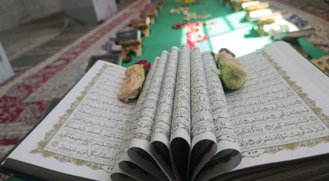 محفل انس با قرآن کریم در ایرانشهر