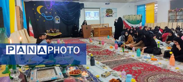 ضیافت افطار در هنرستان فاطمه‌الزهرا (س) بابلسر 