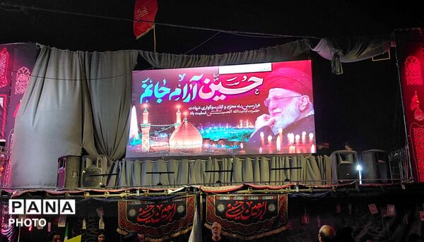 در سوگ یاور غریب؛ تجمع عظیم عزاداران در قاسم‌آباد مشهد در شب تاسوعا