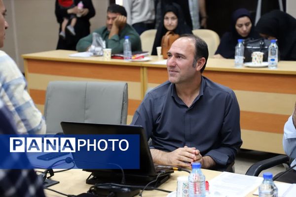 دیدار مردمی مدیرکل آموزش و پرورش آذربایجان شرقی در آستانه بازگشایی مهر