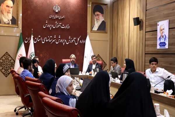 نشست صمیمی فعالین رسانه ای دانش‌آموزان با مدیرعامل خبرگزاری پانا