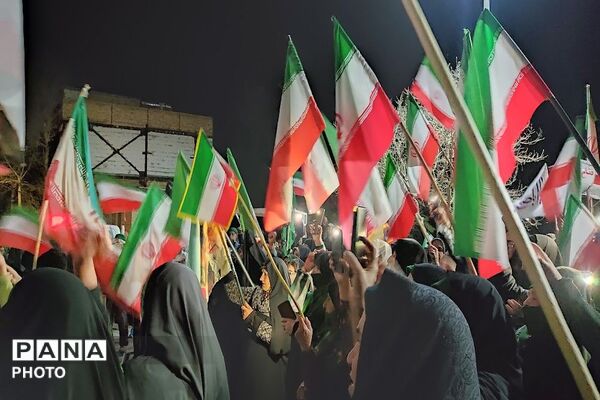 هجدهمین شب از اجتماعات خیابانی در شهر بار نیشابور