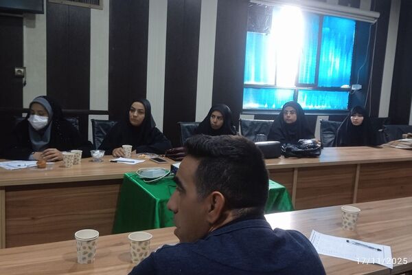 جلسه توانمندسازی نیروی های جدید الاستخدام حوزه پرورشی اداره آموزش و پرورش کهریزک 