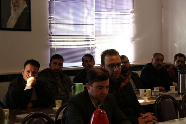 جلسه شورای اداری آموزش و پرورش شهرستان سملقان 