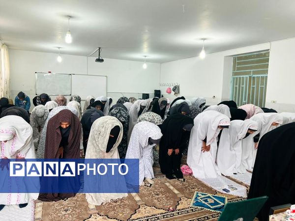 آیین تجلیل از برگزیدگان مسابقات قرآنی، فرهنگی و هنری در خاتم