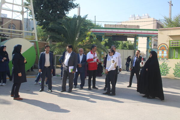 بازدید اعضاء ستاد مانور زلزله استان بوشهر از مدارس