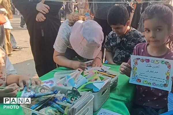 برپایی غرفه های مهدویت، فرهنگی هنری، بهداشت - سلامت، ورزشی و بسیج فرهنگیان در چهاردانگه