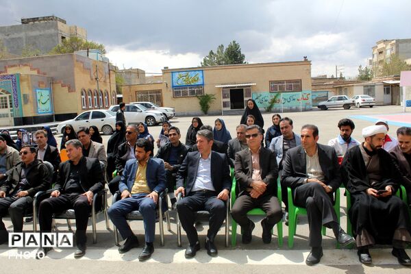 کاشت نهال همزمان با چهلمین روز شهادت فرشتگان میناب 