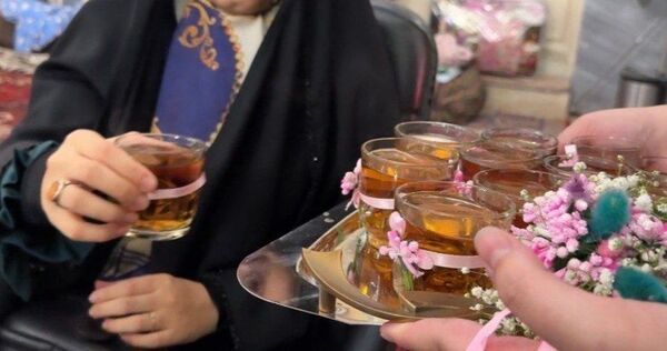 اعتکاف دختران در قاب مسجد امام محمد باقر (ع) تبریز