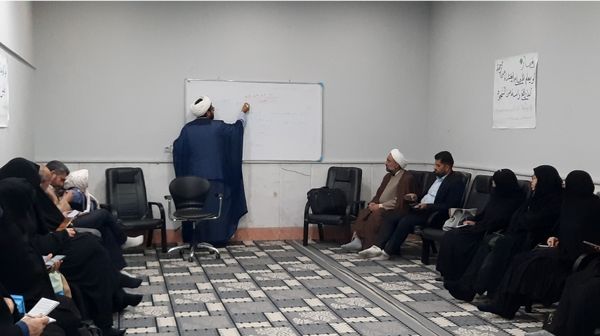 جلسه ارزیابان و ناظران افتخاری نماز در استان خراسان رضوی