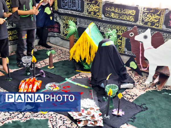 نوآموزان قرآنی دارالقرآن امام علی(ع) در سوگ شهادت حضرت رقیه 