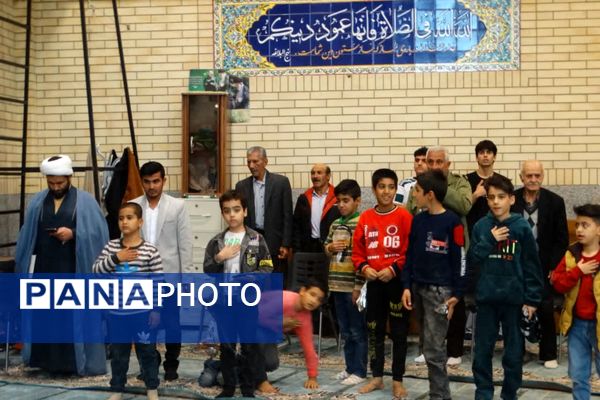 مسجدالقرآن غرق در شادی میلاد کریم اهل بیت(ع)