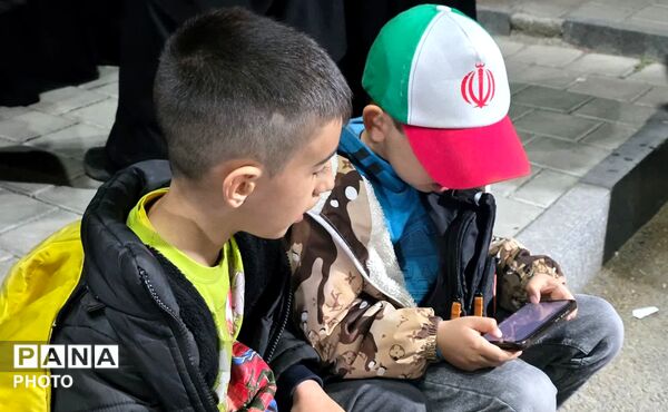 ایران حسین تا ابد پیروز است