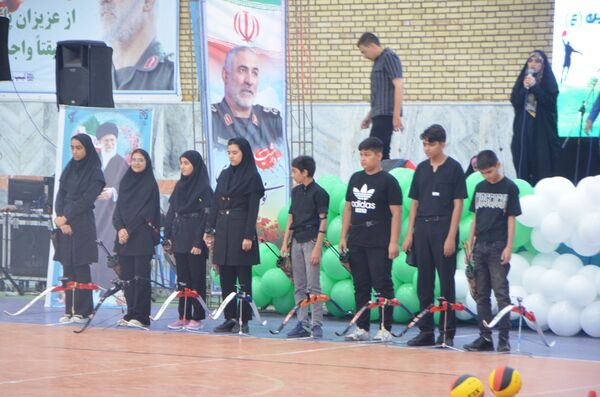 مراسم اختتامیه کلاس‌های اوقات فراغت موسسه امام حسین(ع) در سالن شهدای مدافع حرم