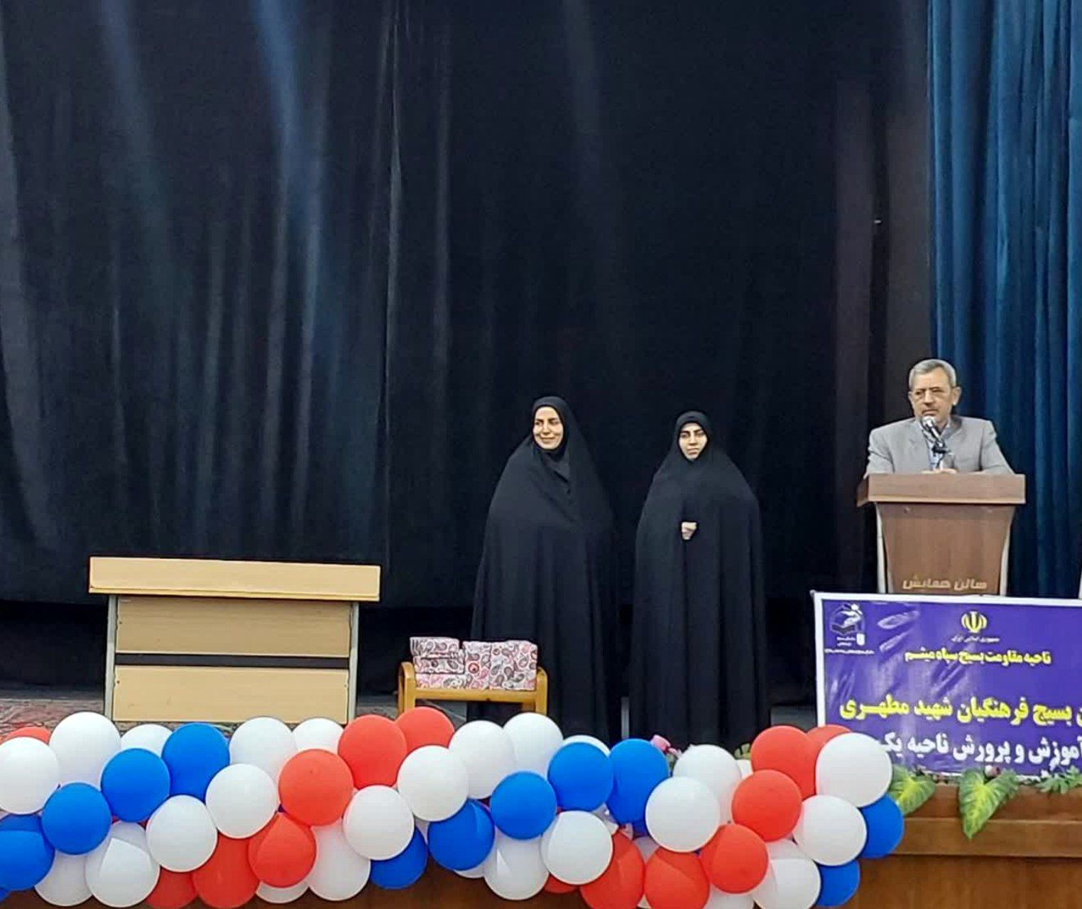 برگزاری جلسه جهاد تبیین فرهنگیان بسیجی ناحیه یک مشهد