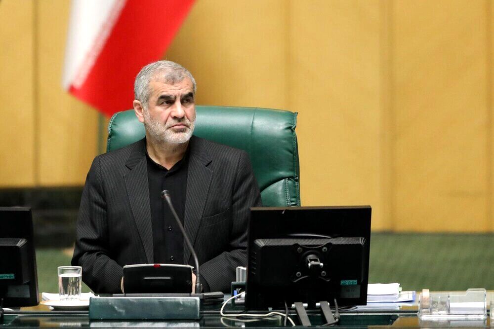 نایب رئیس مجلس: استیضاح وزرا به‌زودی تعیین تکلیف می‌شود