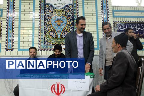 اولین نماز جمعه ماه رمضان با حضور پر رنگ مردم شریف شهرستان بن 