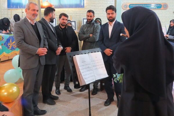 افتتاحیه هفته ماها و جشنواره فرهنگی هنری امید فردا