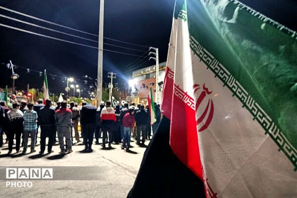 دیشموکی‌ها همچنان پای کار انقلاب