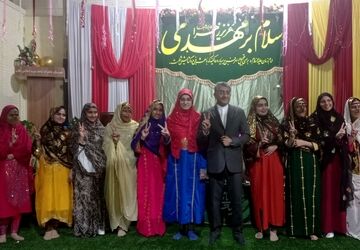 جشن میلاد حضرت ولی‌عصر (عج) در دبیرستان دخترانه شهید محسن اخلاص طلب